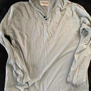 Men’s long sleeve shirt